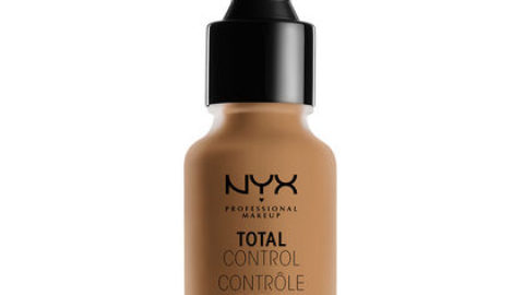 5 Tips That Guarantee a Smooth Foundation Finish.